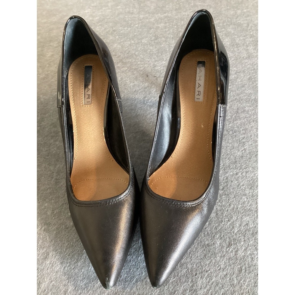 Dark Academia‎ Corpcore Tahari Peyton black pebble & Patent Leather 8-1/2M Pump
